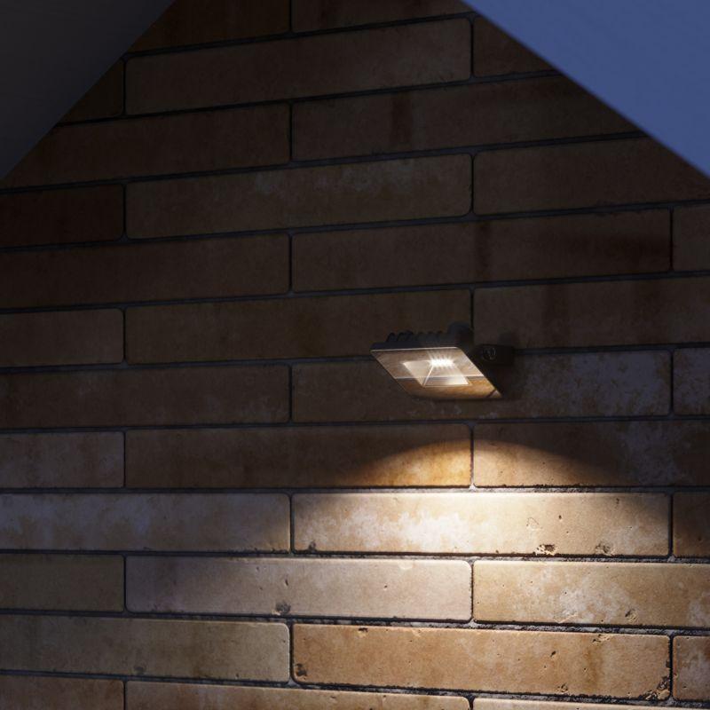 Прожектор светодиодный Qplus 10Вт 6500К IP65 1000лм 200-240В ДО черн. GAUSS 613511310