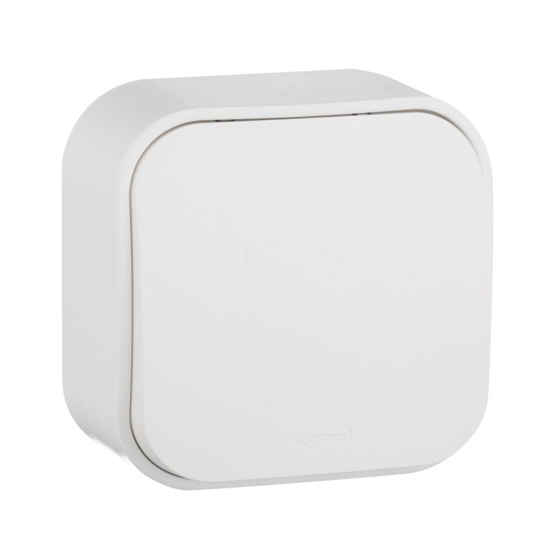 Выключатель кнопочный 1-кл. ОП Quteo 6А бел. IEK 782205