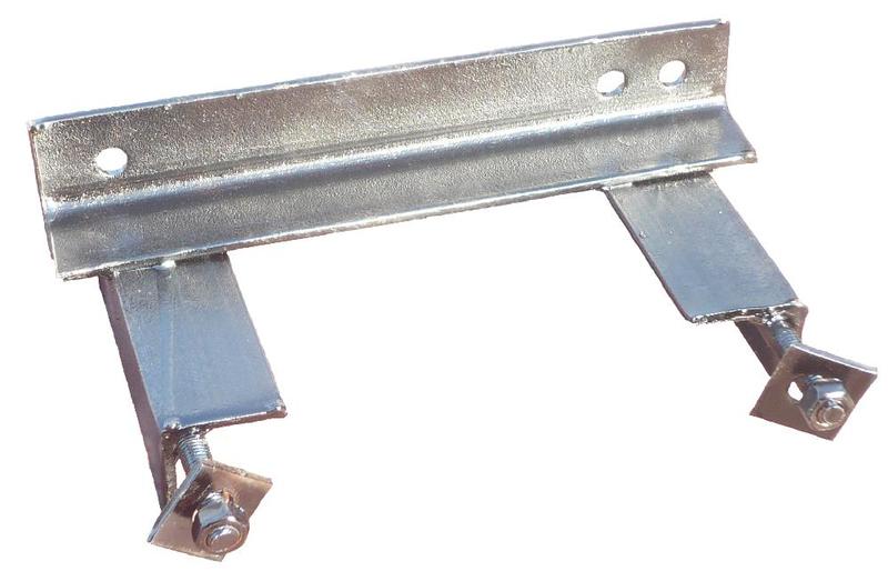 Кронштейн КМ-1 покрытие черн. лак АЭМЗ 00000241