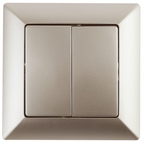 Выключатель 2-кл. СП Solo 4-104-04 10А 250В IP20 шампань Intro Б0053588