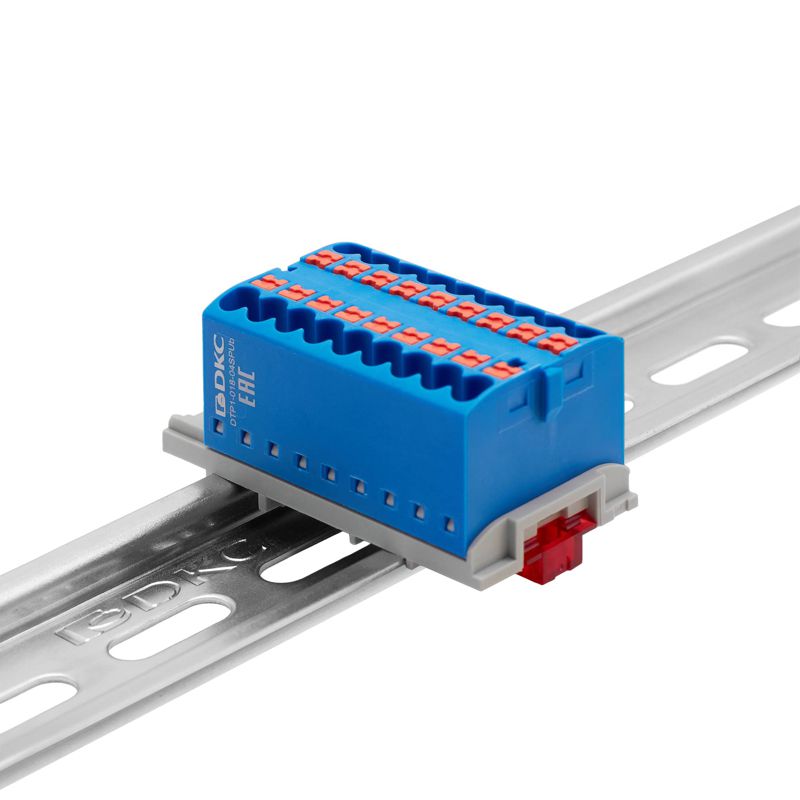 Блок распределительный с вертикал. адаптером на рейки шир. 15/35мм зажим push-in 18 точек подключения 2.5кв.мм син. DKC DTP1-018-04SPUB-V