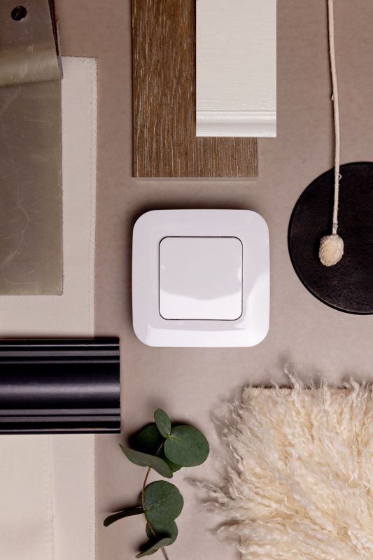 Выключатель проходной 1-кл. СП FLITE ВС61-1-0-ФлБ 10А механизм бел. IEK FI-V12-0-10-1-K01